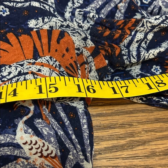 Maeve by Anthropologie Shirt Women’s XS Navy and Orange Animal Print Flowy - Picture 5 of 9